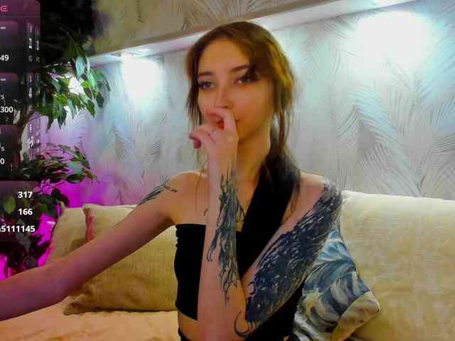 Ellen-Hops Live Webcam on BongaCams