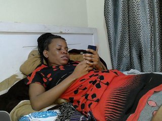 Lovelybabra's Live Webcam