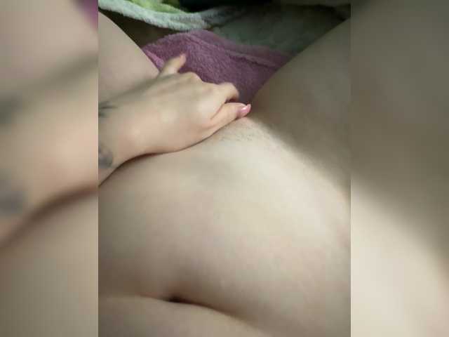 Kris-76 live cam on BongaCams