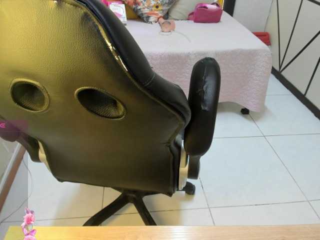 DannaKeys live cam preview