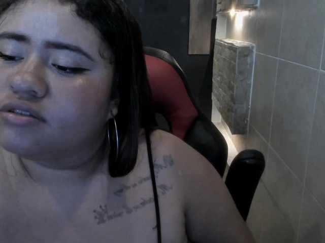 DannaKeys live cam on BongaCams