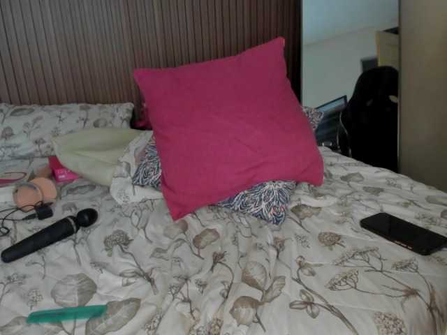 DannaKeys live cam on BongaCams