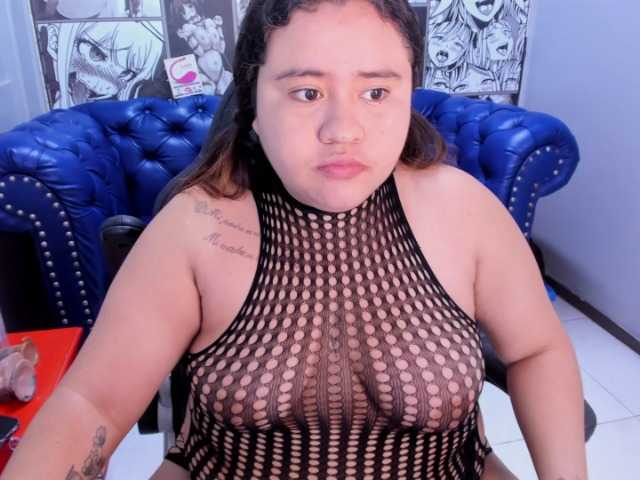 DannaKeys live cam