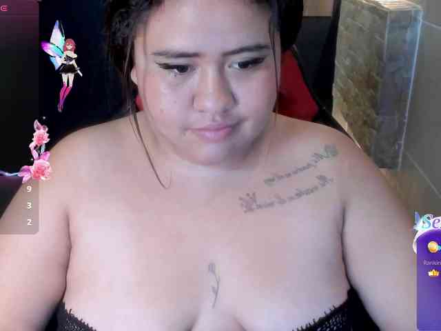 DannaKeys webcam