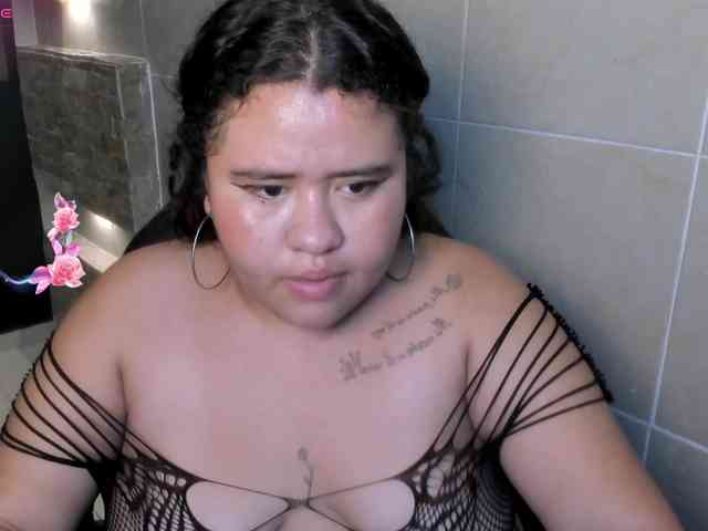 DannaKeys webcam