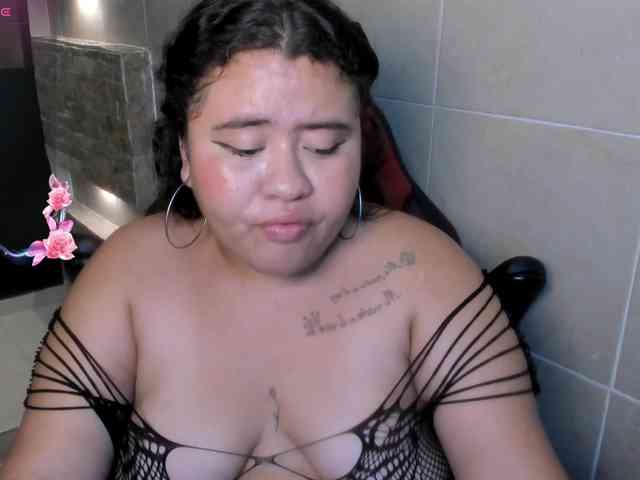 DannaKeys webcam