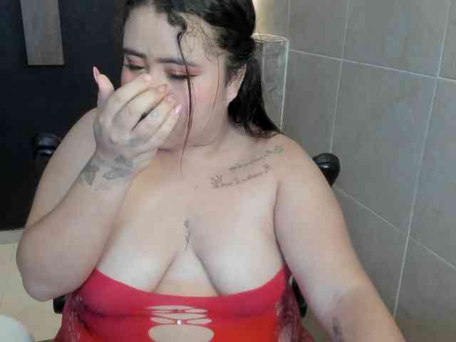 DannaKeys webcam