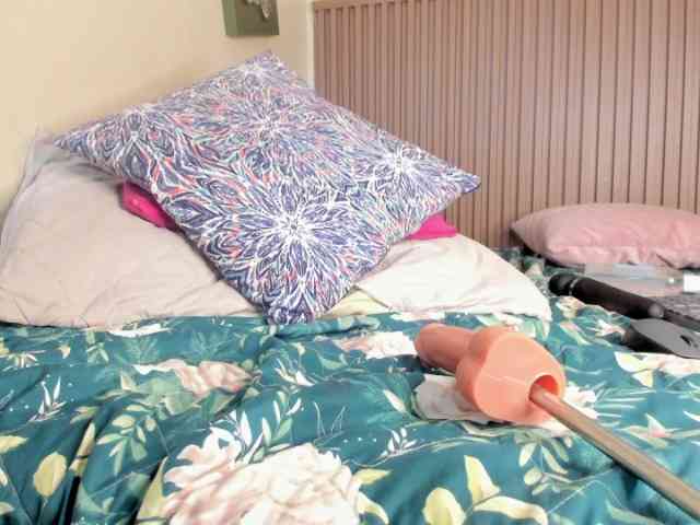 DannaKeys webcam