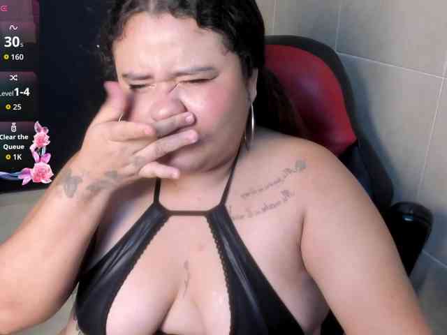 DannaKeys webcam