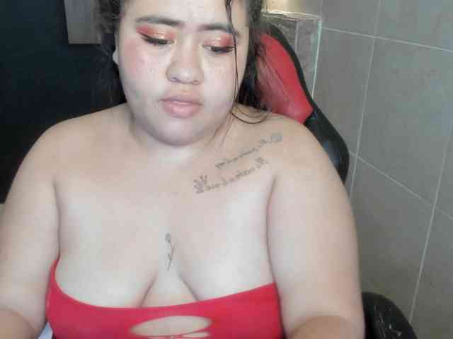 DannaKeys webcam