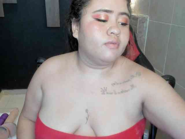 DannaKeys webcam