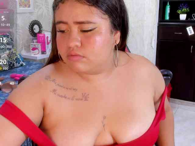 DannaKeys webcam