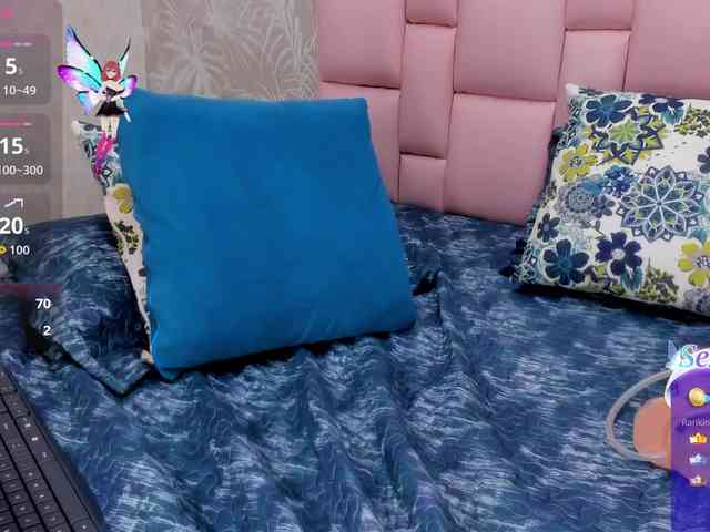 DannaKeys webcam