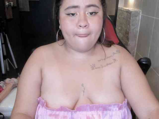 DannaKeys webcam