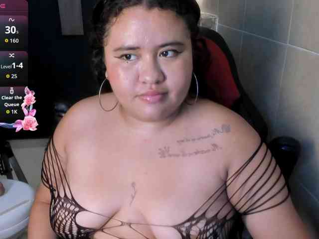 DannaKeys webcam