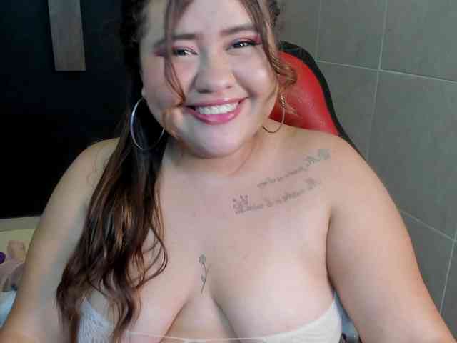 DannaKeys webcam