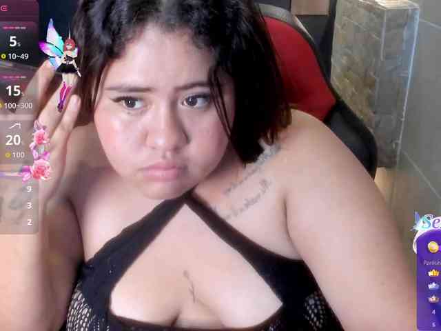 DannaKeys webcam