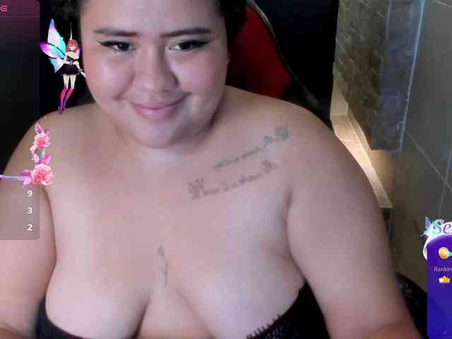 DannaKeys webcam