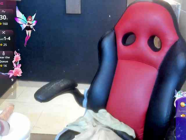 DannaKeys webcam
