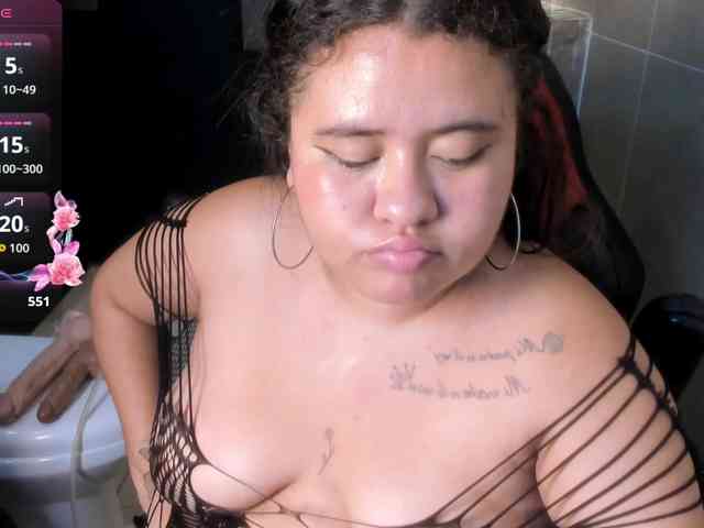 DannaKeys webcam