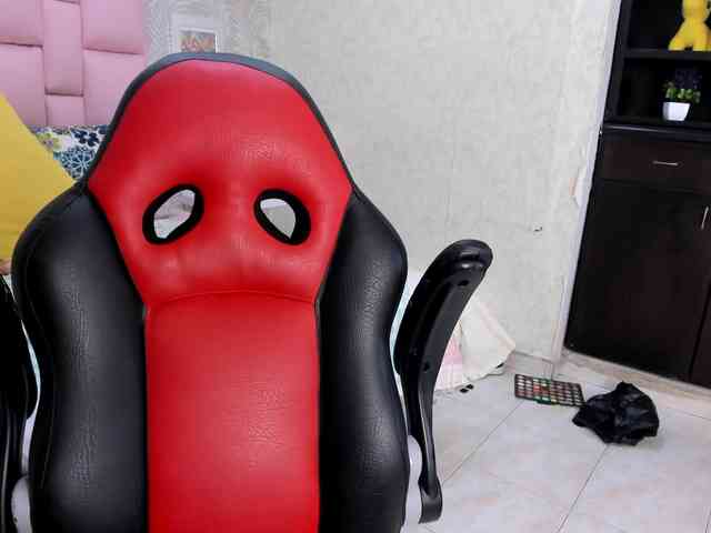 DannaKeys webcam