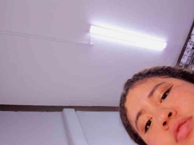 DannaKeys webcam