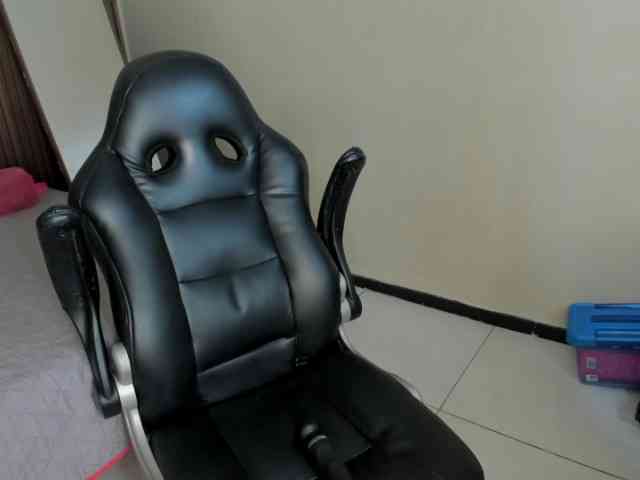 DannaKeys webcam