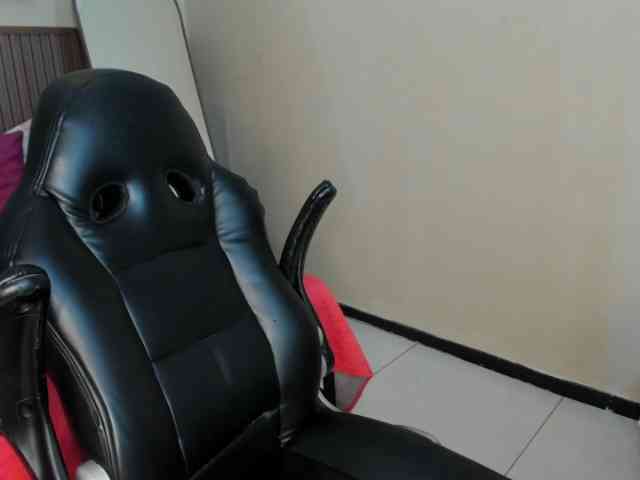 DannaKeys webcam