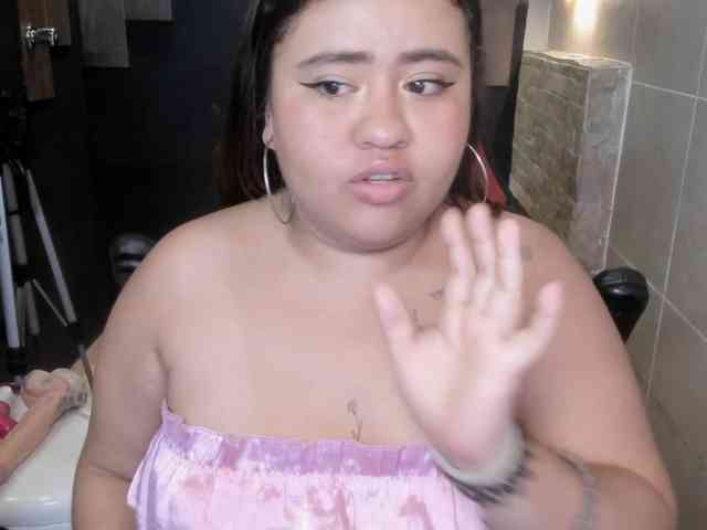 DannaKeys webcam
