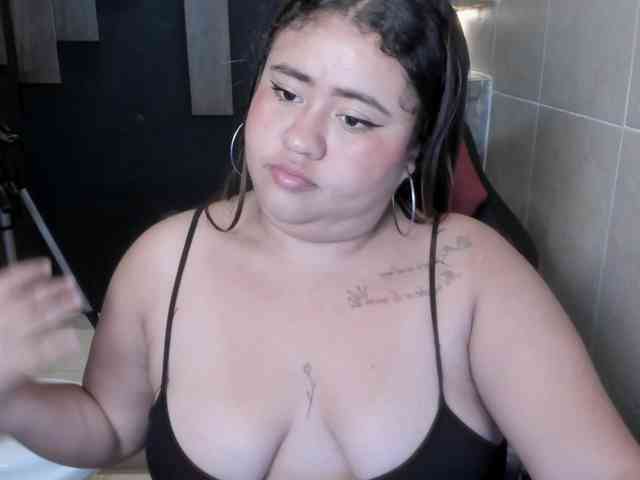 DannaKeys webcam