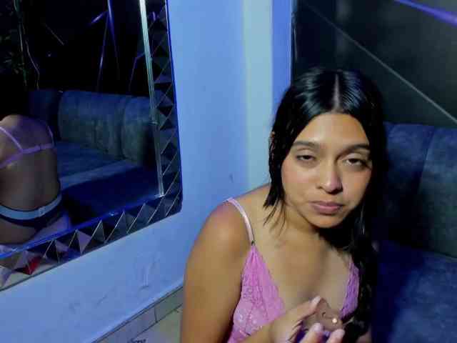 playsgirlhot webcam