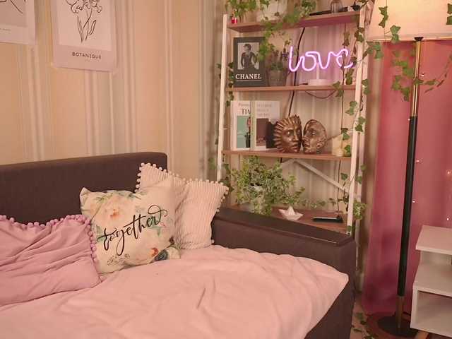Winaria live cam on BongaCams