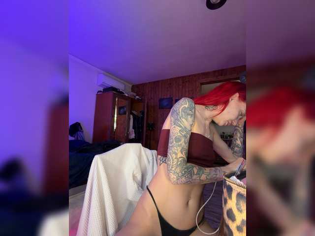 Alina666Mistress's BongaCams show and profile