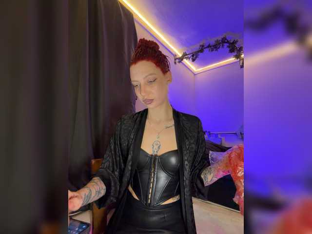Alina666Mistress's BongaCams show and profile