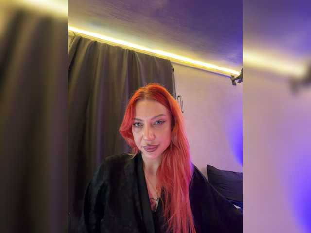 Alina666Mistress's BongaCams show and profile