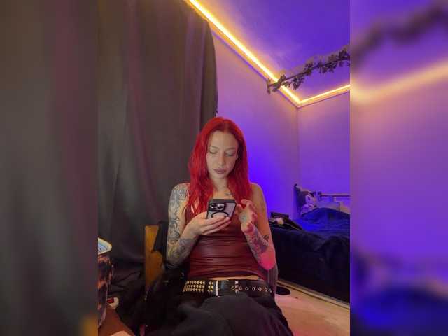 Alina666Mistress's BongaCams show and profile