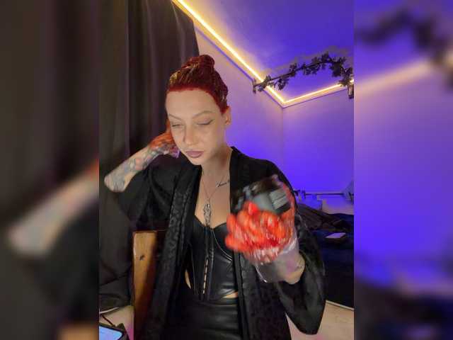 Alina666Mistress's BongaCams show and profile