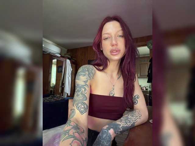 Alina666Mistress Live Cam on BongaCams