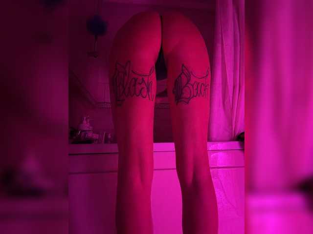 Alina666Mistress live cam on BongaCams