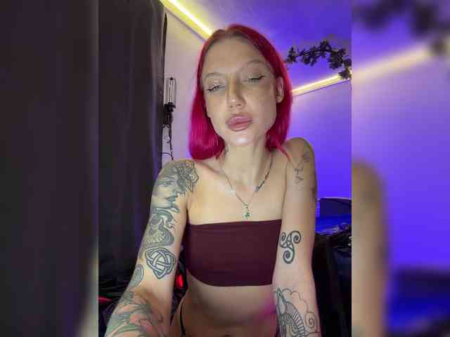 Alina666Mistress webcam