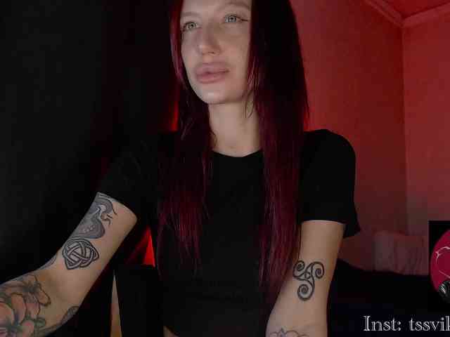 Alina666Mistress webcam