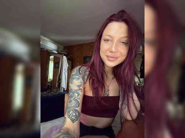 Alina666Mistress webcam