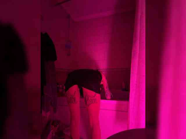 Alina666Mistress webcam