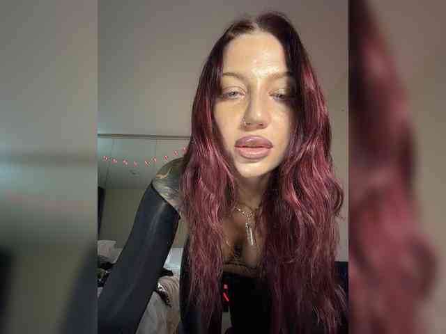 Alina666Mistress webcam