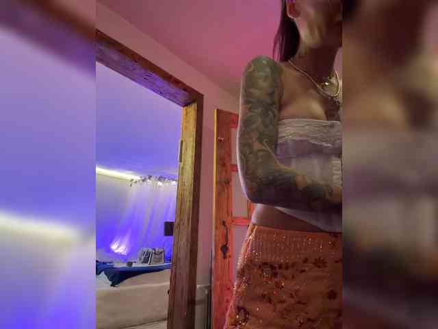 Alina666Mistress webcam