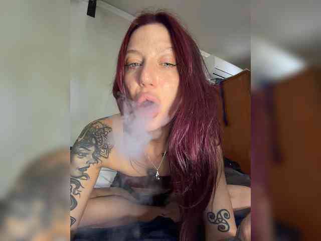 Alina666Mistress webcam
