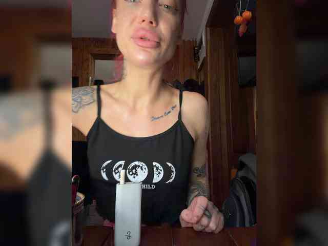 Alina666Mistress webcam