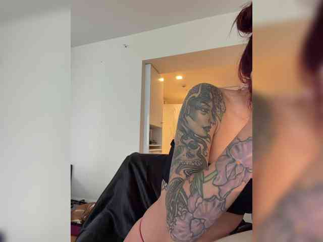 Alina666Mistress webcam