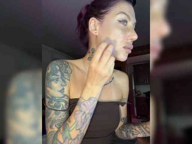 Alina666Mistress webcam