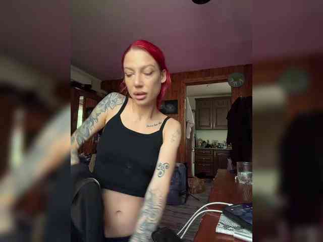 Alina666Mistress webcam